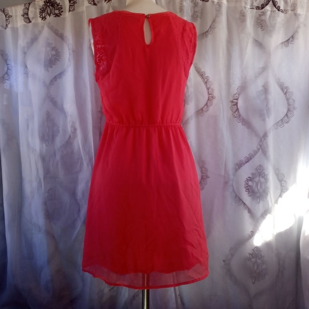 Clock house dress size medium (H) - Picture 4 of 6